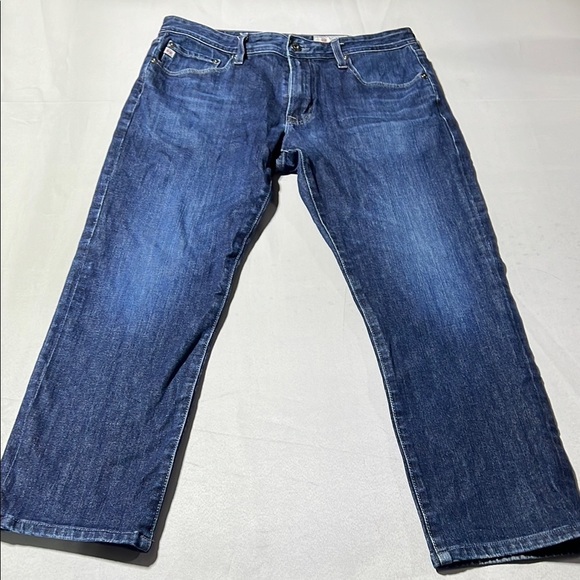 Men’s AG jeans size 34 (short)